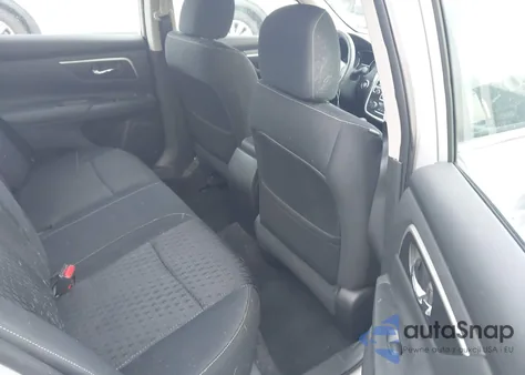 2016 Nissan Altima 2.5 Sv z USA, uszkodzony, nr VIN 1N4AL3AP8GC259701